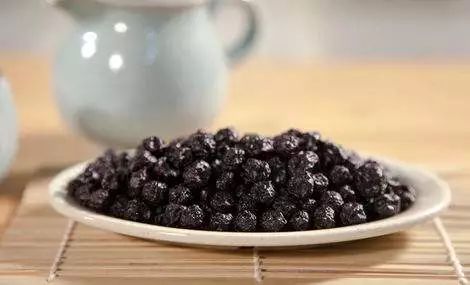 精準(zhǔn)幫扶 電臺公益在行動 hi 我是藍(lán)莓 來自寧德福安溪尾鎮(zhèn)坎下村 遇見你我很高興