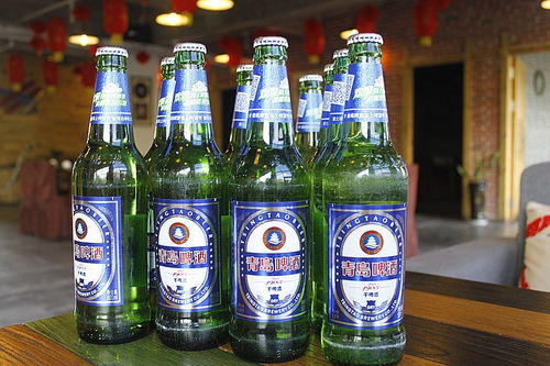 連續11天1元喝青島啤酒，7折吃燒烤！喝酒擼串就去這家店，劃算還能嘗青島藍莓酒